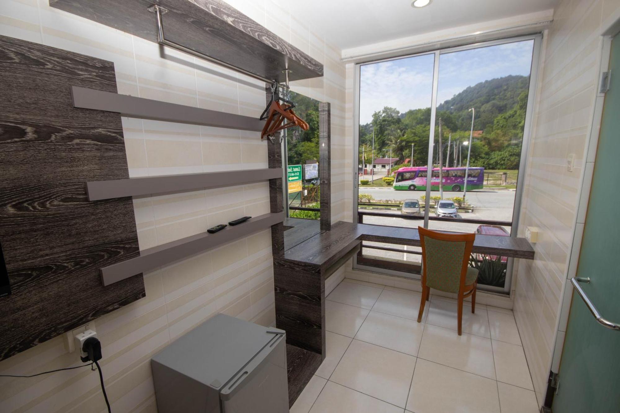 Jq Happy Lumut Hotel Εξωτερικό φωτογραφία