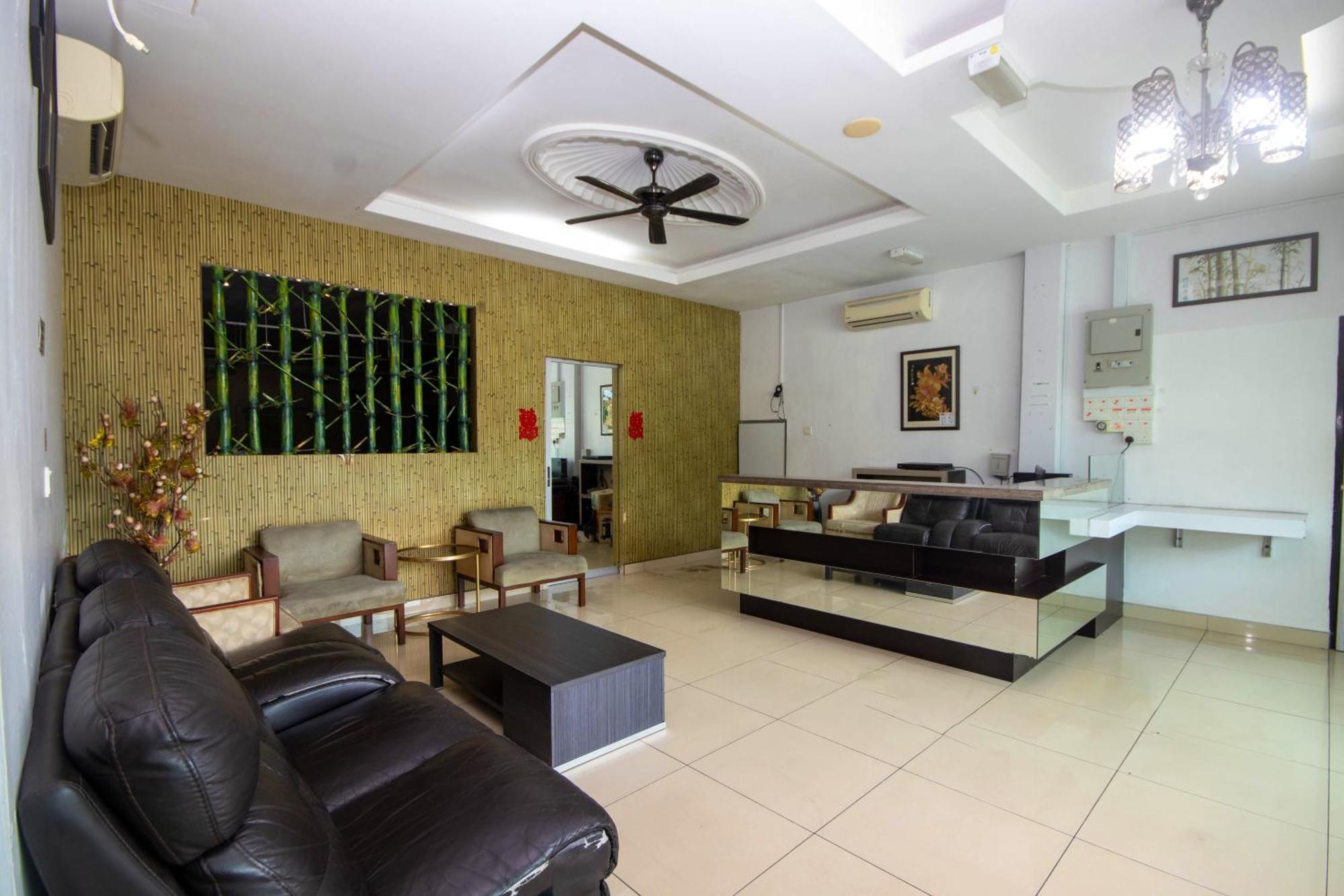 Jq Happy Lumut Hotel Εξωτερικό φωτογραφία